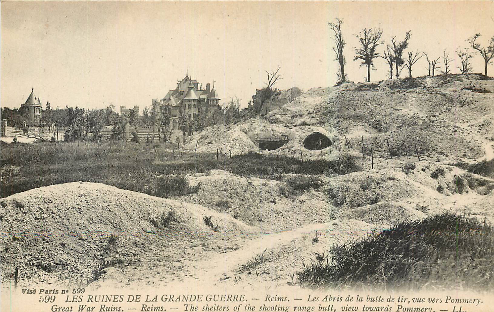 CPA Les Ruines de la Grande Guerre Reims Les Abris de la butte de tir vue vers Pommery 