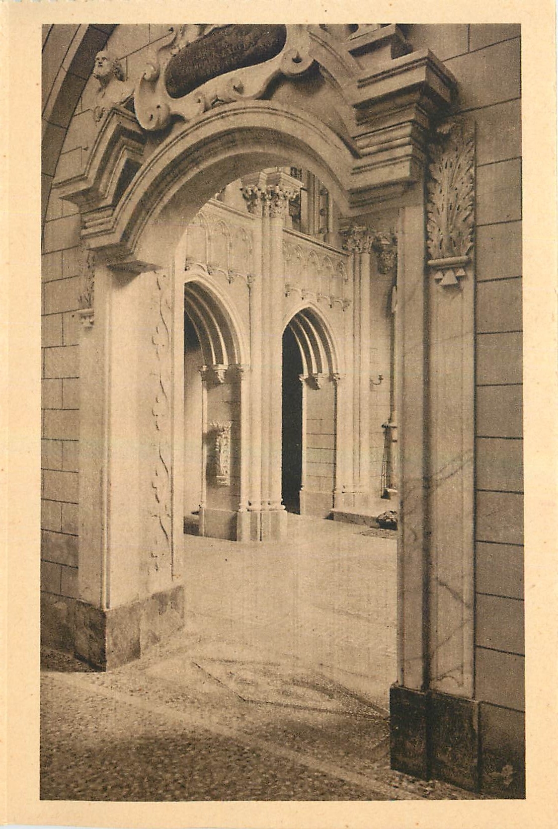 Chartreuse de Montrieux — La Chapelle des Reliques — M. Audry, Marseille