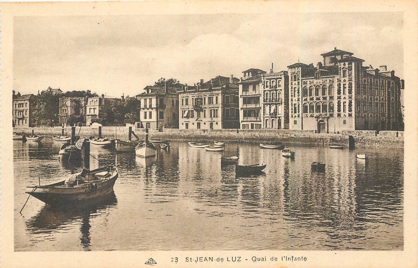 CPA St Jean de Luz Quai de l'Infante 