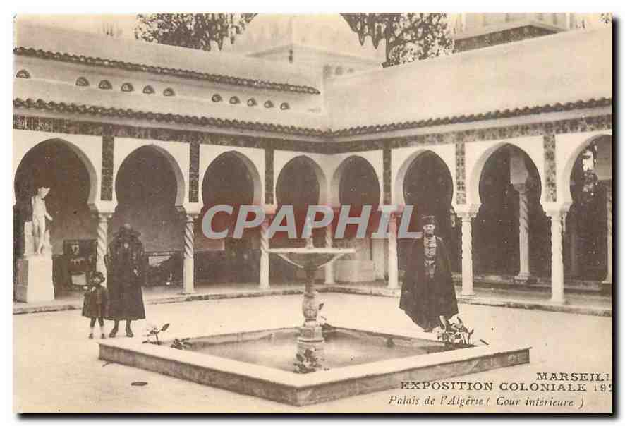CPA Marseille Exposition Coloniale 1922 Palais de l'Algerie Cour Interieure 