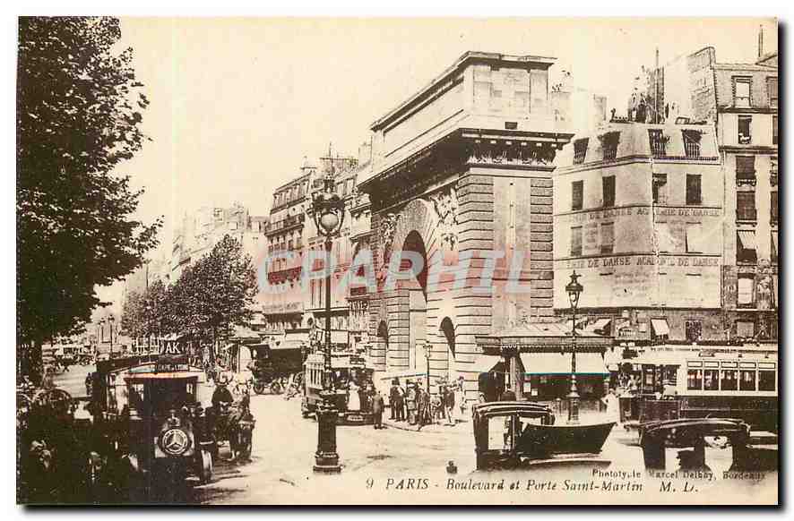 CPA Paris Boulevard et Porte Saint Martin 