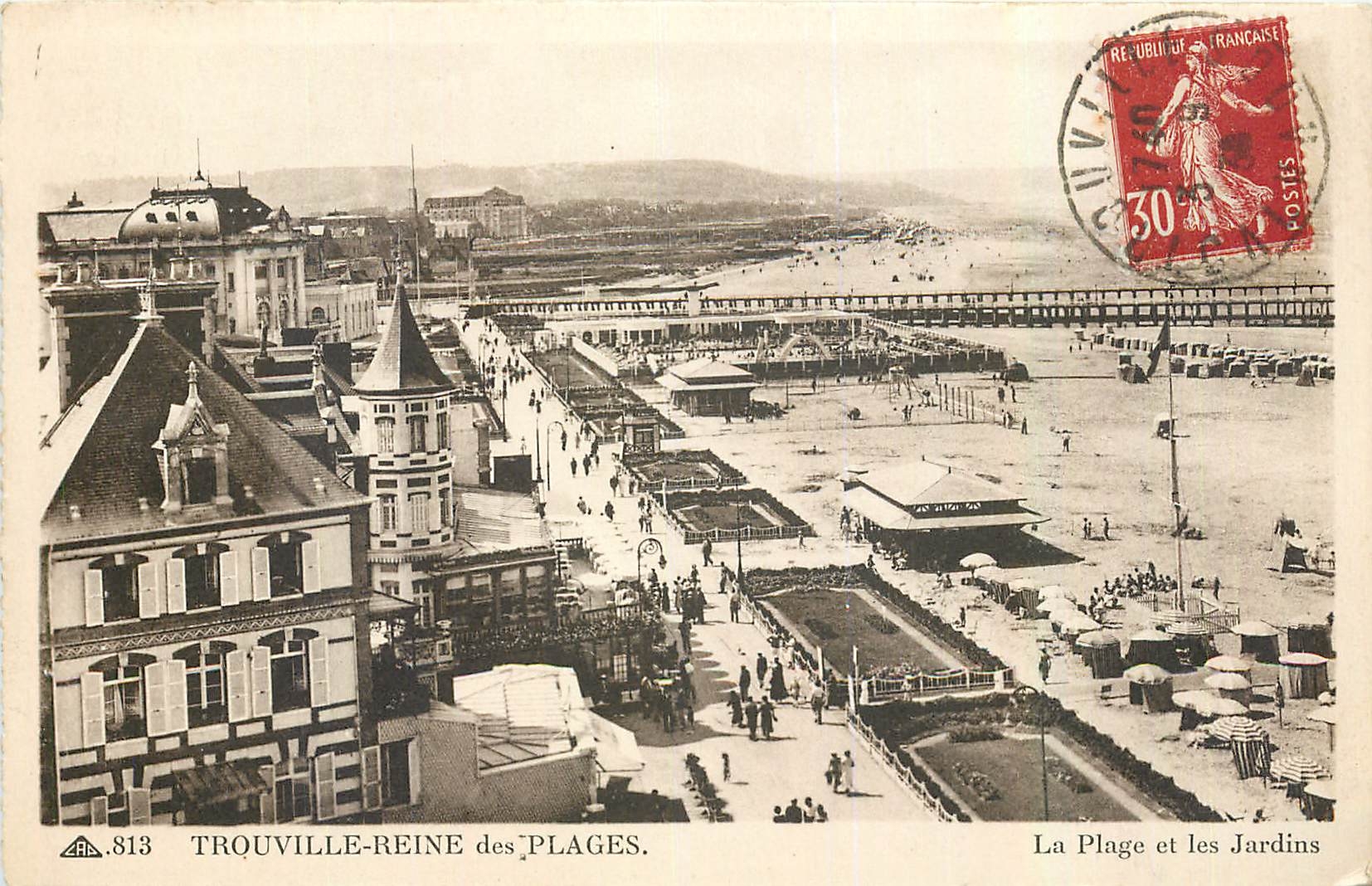 Trouville-Reine des Plages — La Plage et les Jardins — CPA Photomécanique