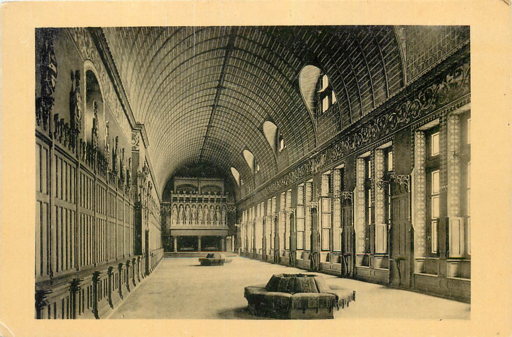 CPA Chateau de Pierrefonds Salle des Preuses 