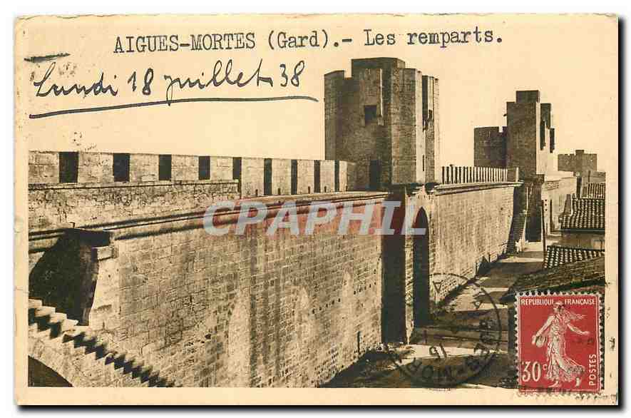 CPA Aigues Mortes Gard Les remparts 