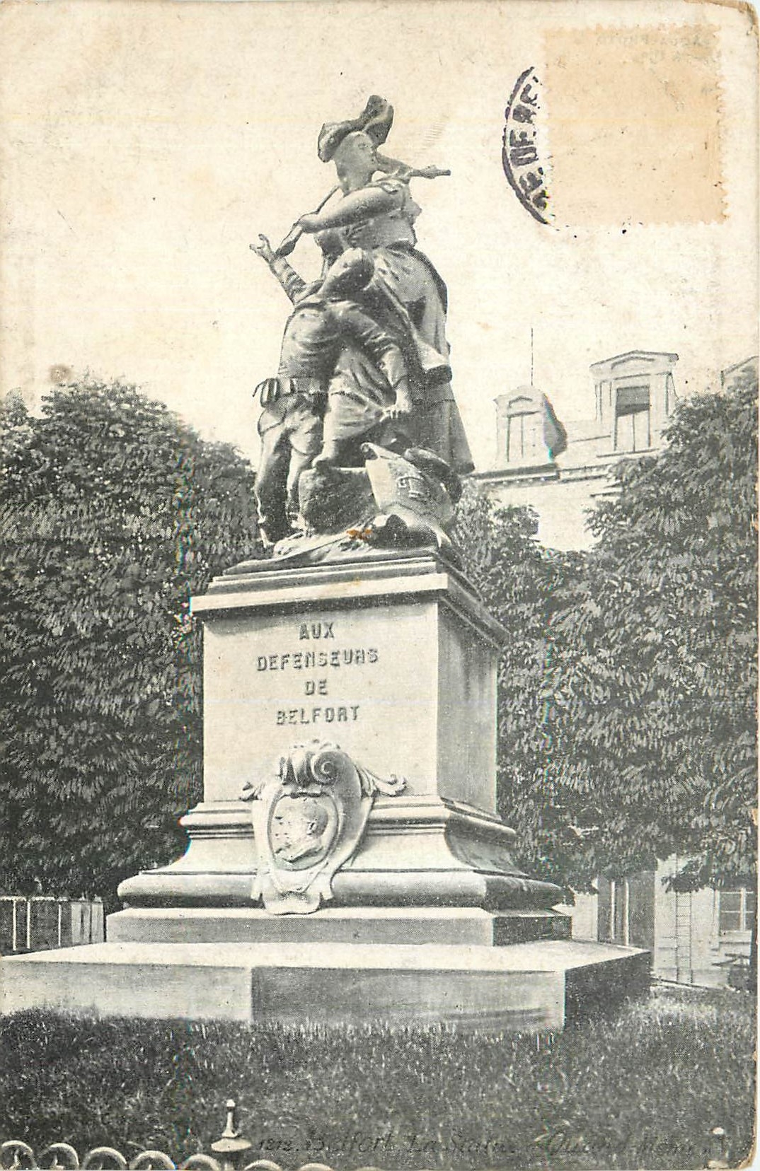CPA Statue Aux defenseurs de Belfort