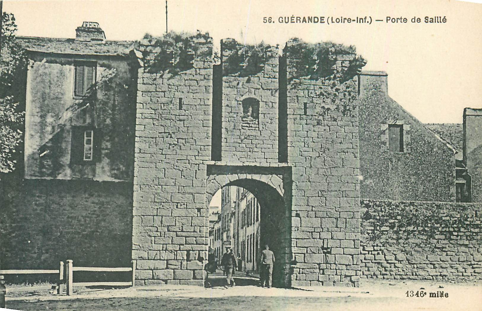 CPA Guerande Loire Inf Porte de Saille 