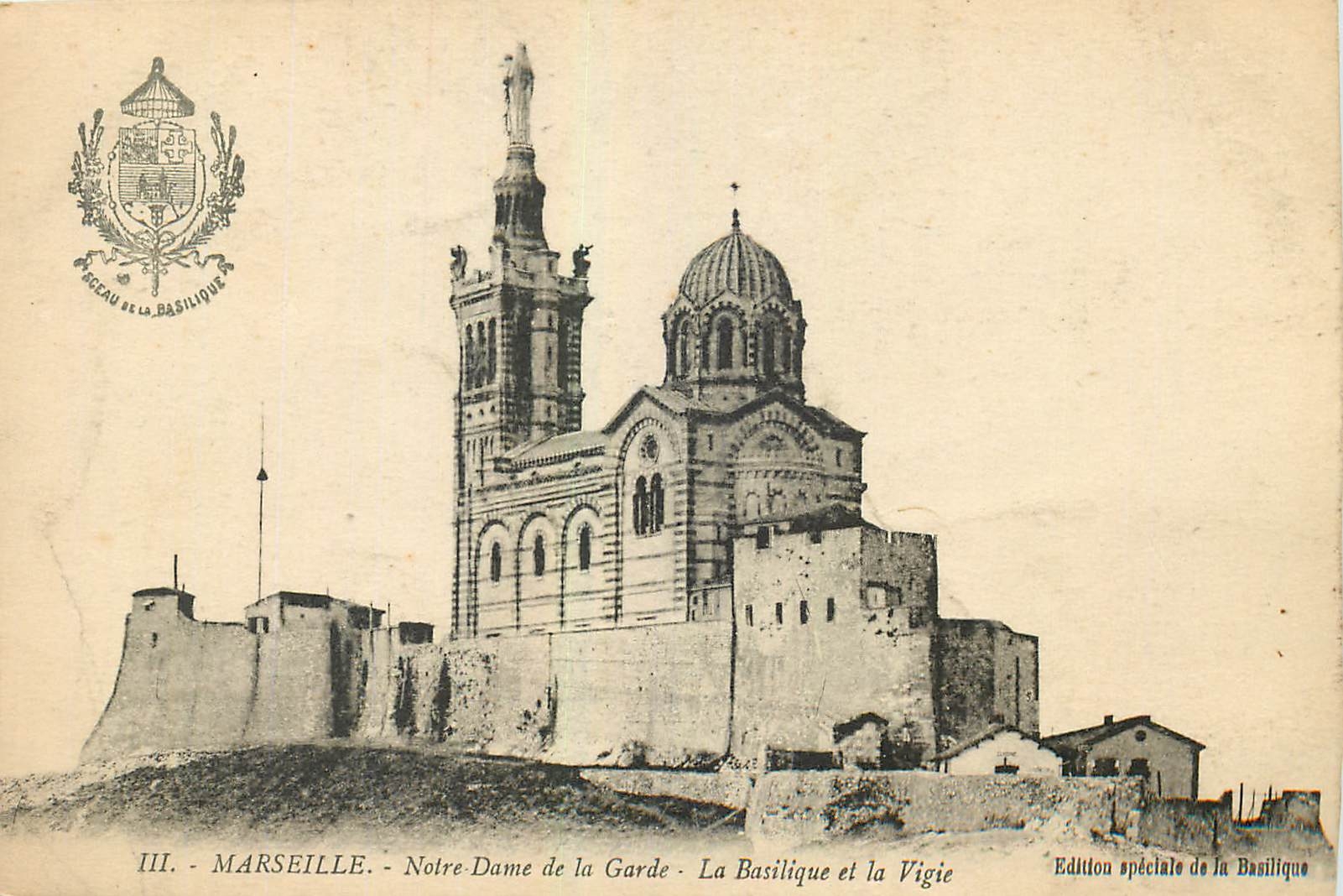 CPA Marseille Notre Dame de la Garde La Basilique et la Vigie 