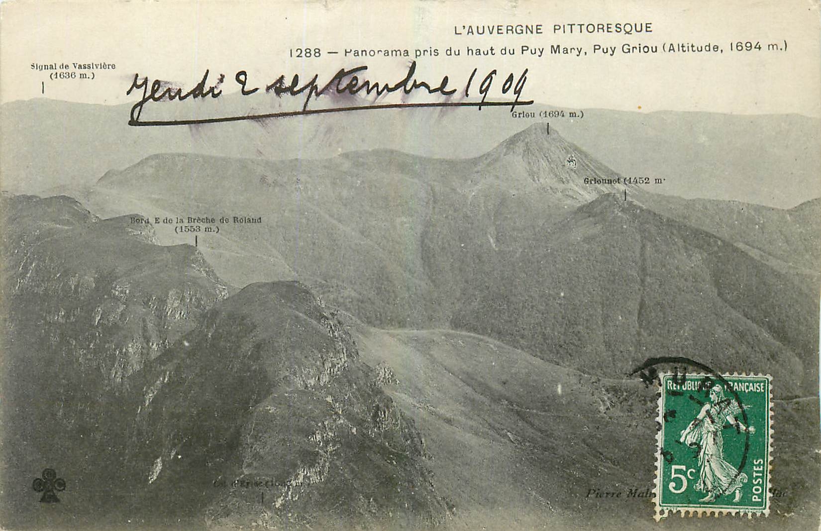 CPA l'Auvergne Pittoresque Panorama pris du haut du Puy Mary 