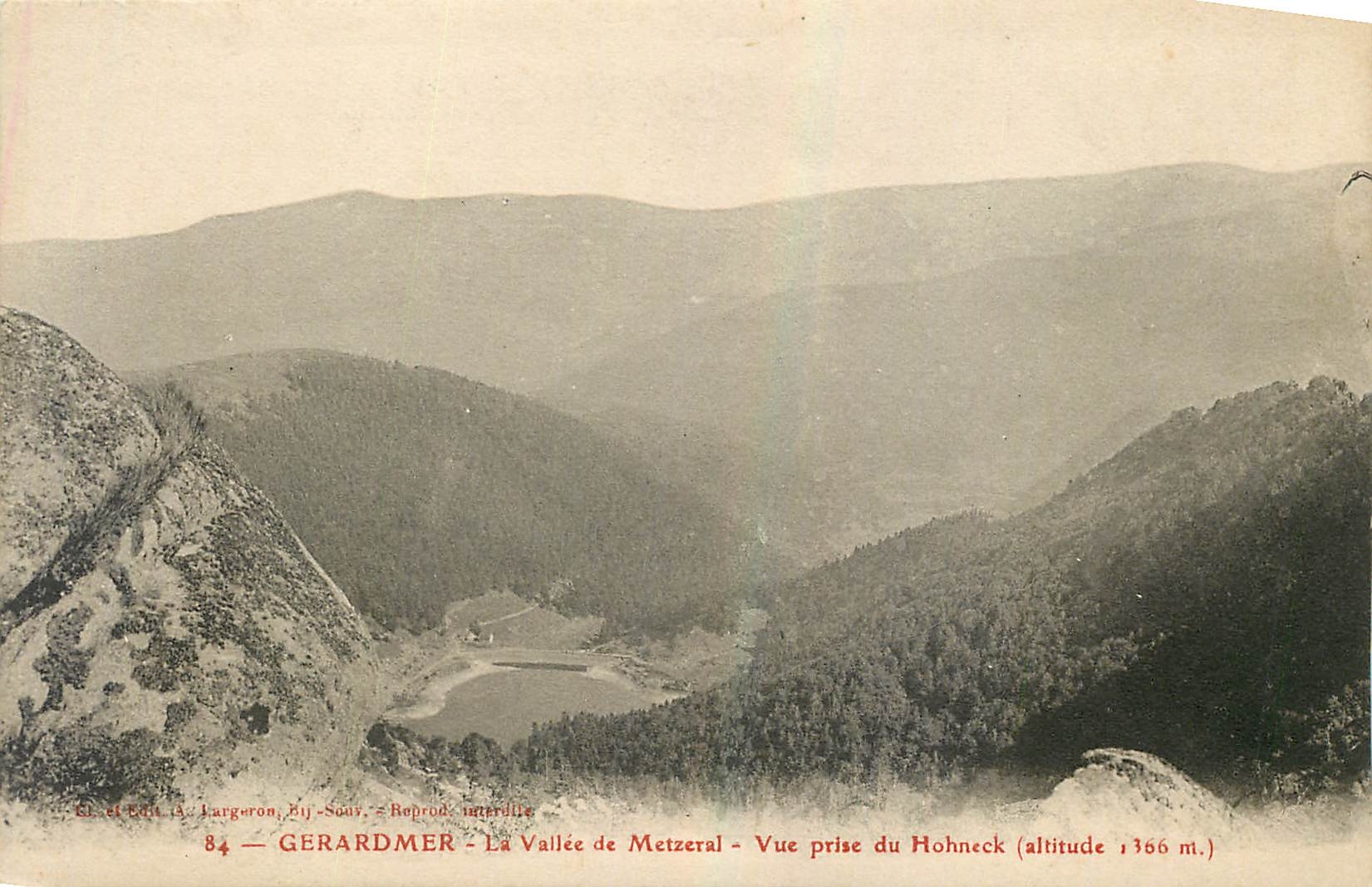 CPA Gerardmer La Valle de Metzaral Vue prise du Hohneck 