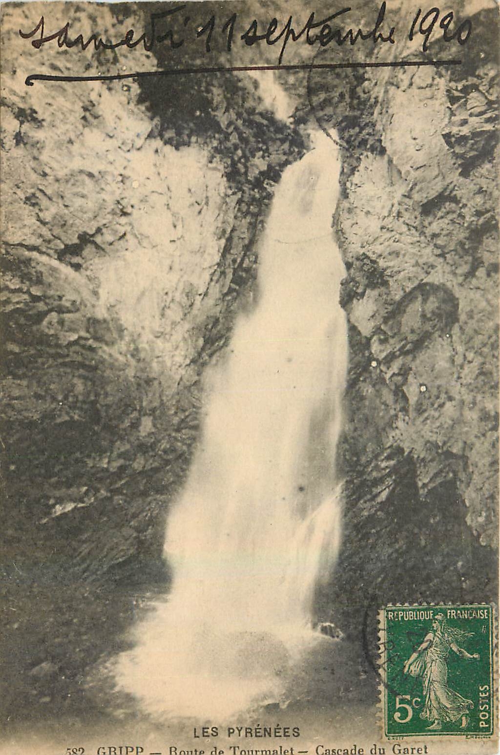 CPA Les Pyrenees Gripp Route de Tourmalet Cascade du Garet 