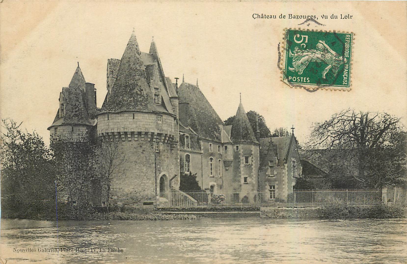 CPA Chateau de Bazouges vu du Loir 