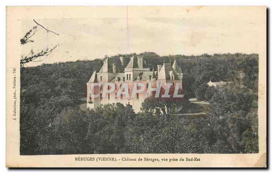 CPA Beruges Vienne Chateau de Beruges vue prise du Sud Est 