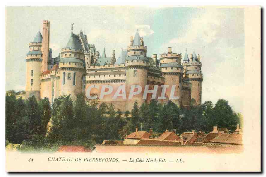 CPA Chateau de Pierrefonds Le Cote Nord Est 