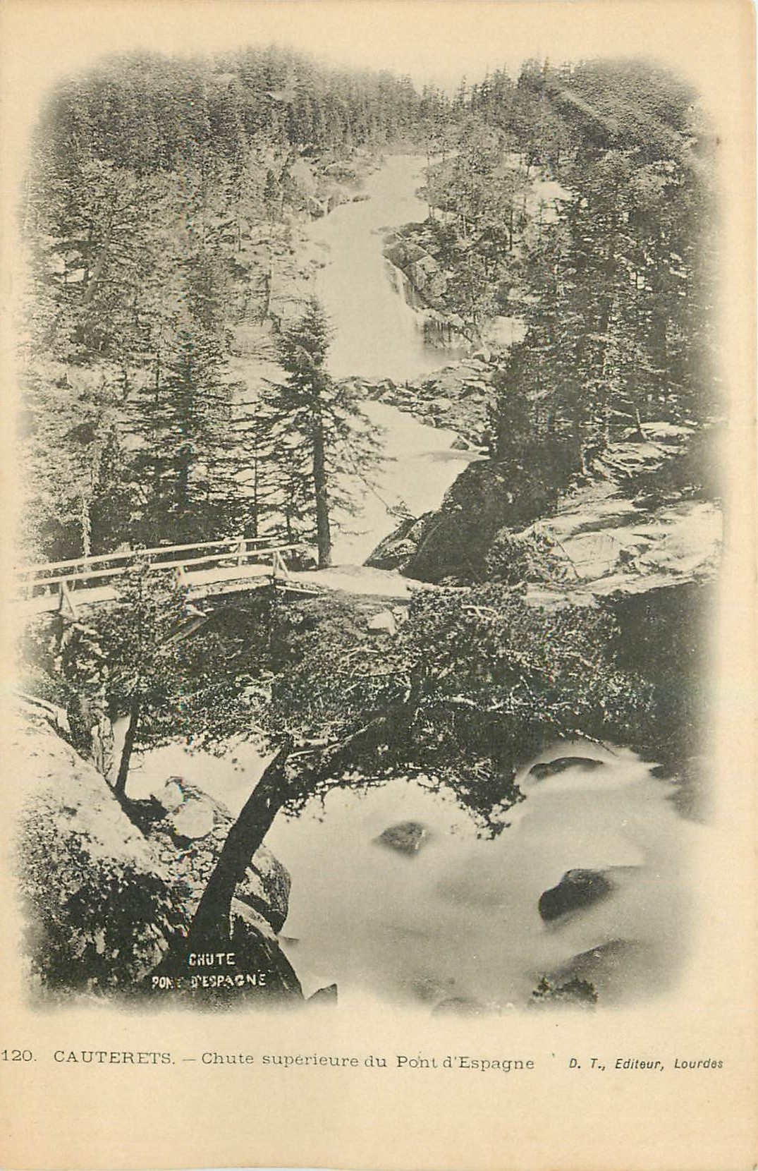CPA Cauterets Chute superieure du Pont d'Espagne 