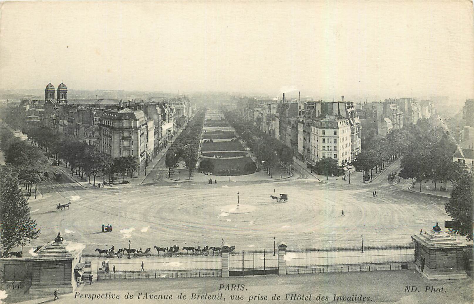 CPA Paris Persepctive de l'Avenue de Breteuil vue prise de l'Hotel des Invalides 