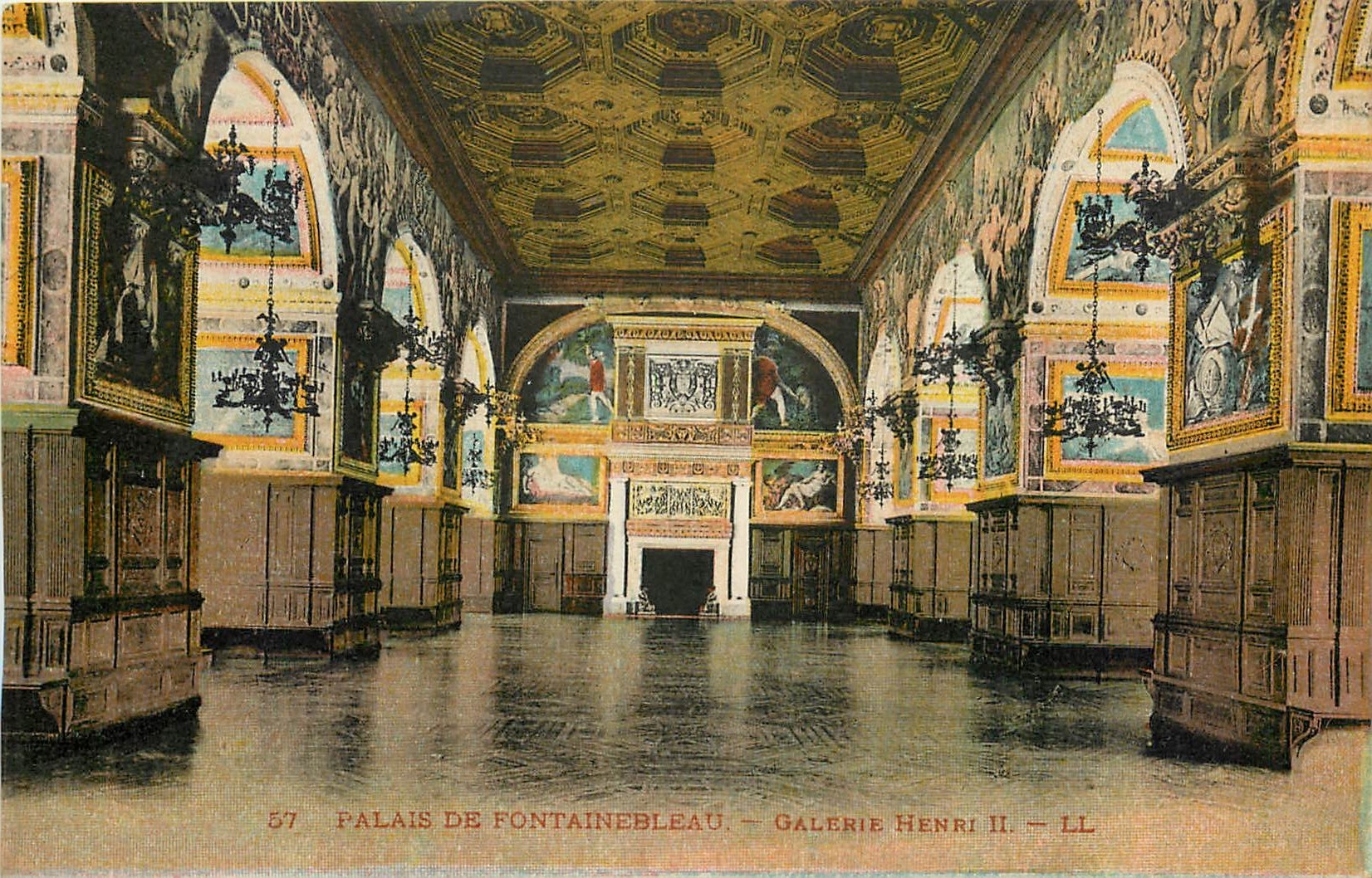 Palais de Fontainebleau — Galerie Henri II — LL