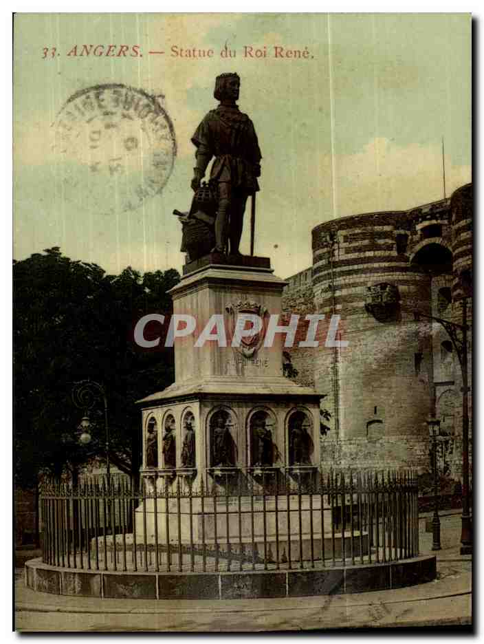 Angers CPA Le chateau Statue du Roi Rene 