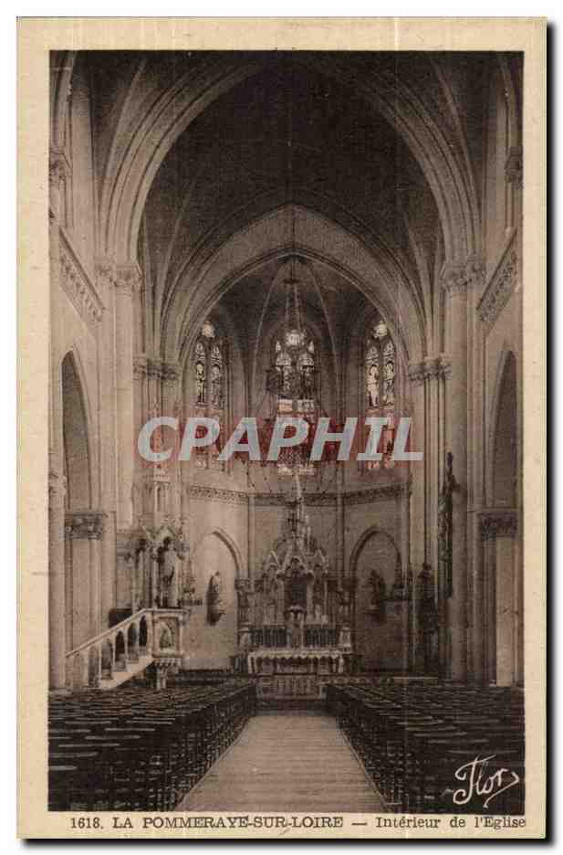La Pommeraye CPA Interieur de l'eglise
