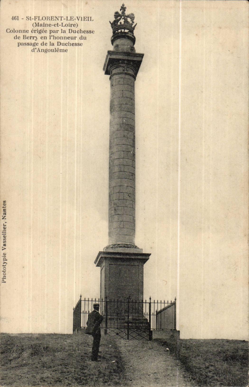 Saint Florent le Vieil CPA Colonne erigee par la duchesse de Berry en l'honneur du passage de la duchesse d'Angouleme
