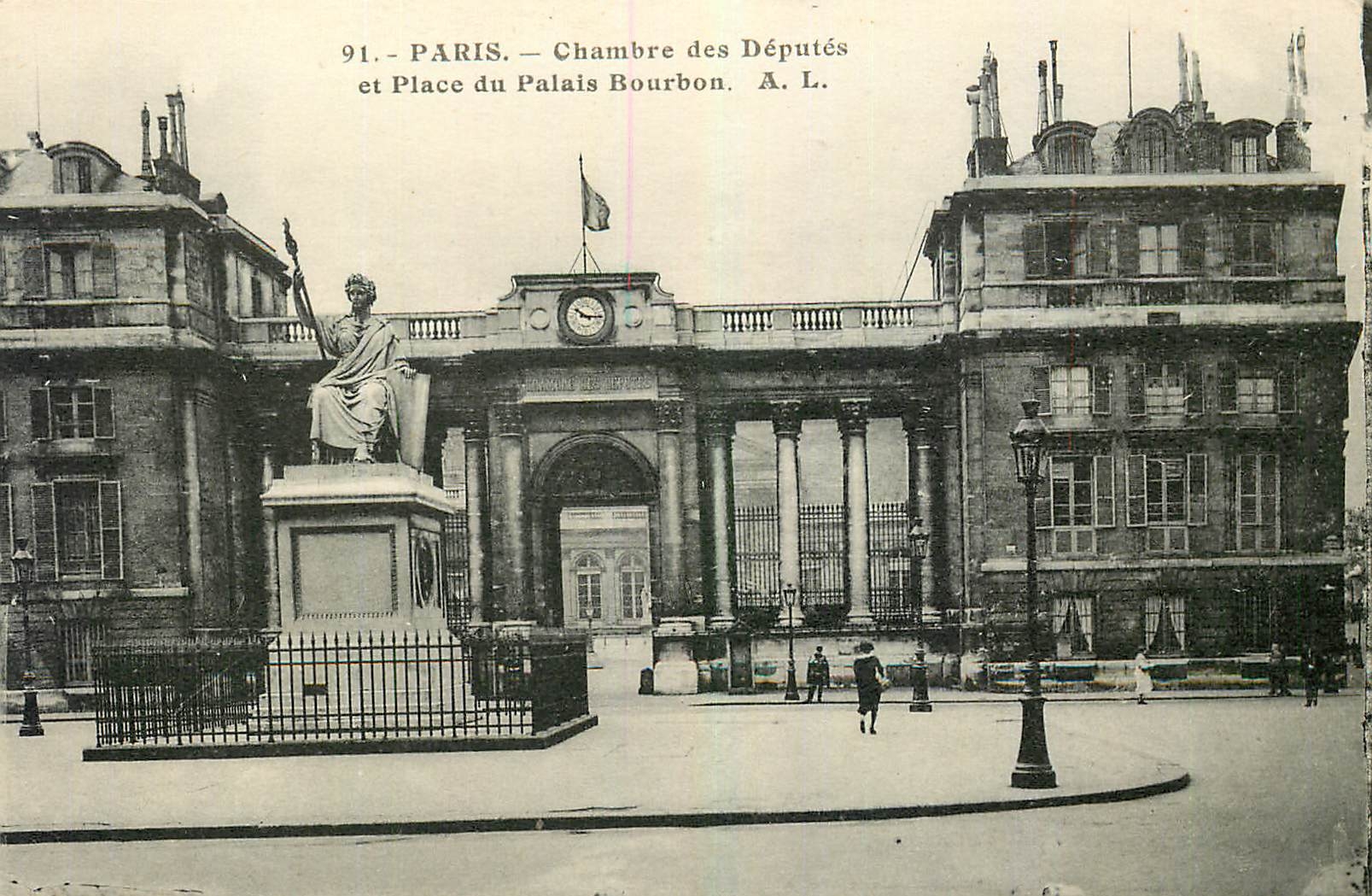 CPA Paris Chambre des Deputes et Place du Palais Bourbon 