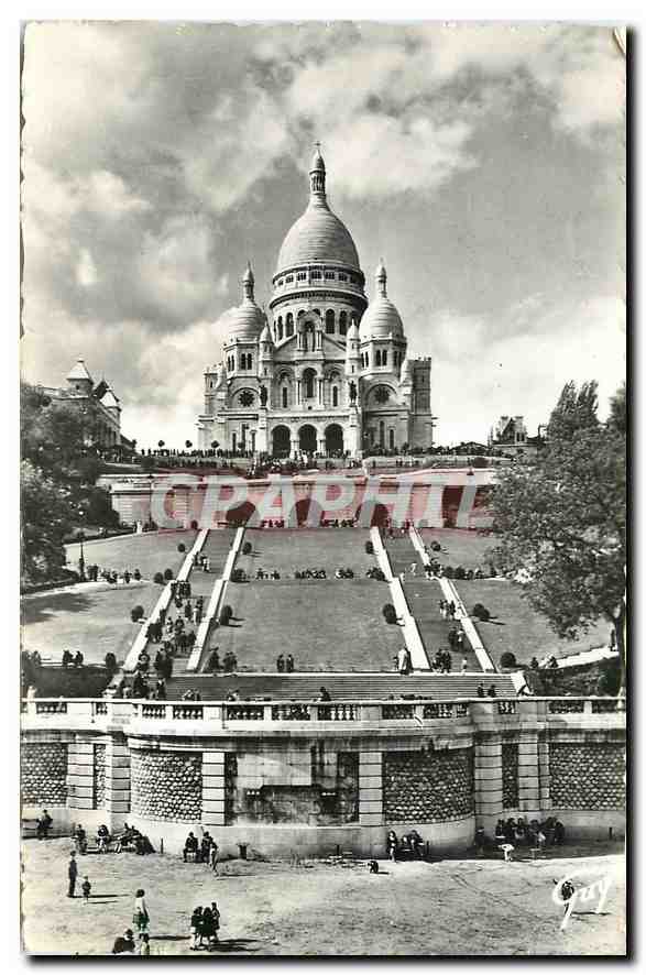 CPA Paris et ses Merveilles Basqilique du Sacre Coeur de Montmartre et les jardins 