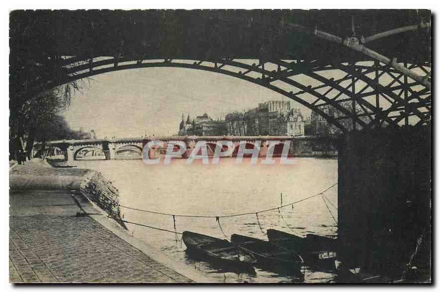 CPA La Pont Neuf vu du Pont des Arts 