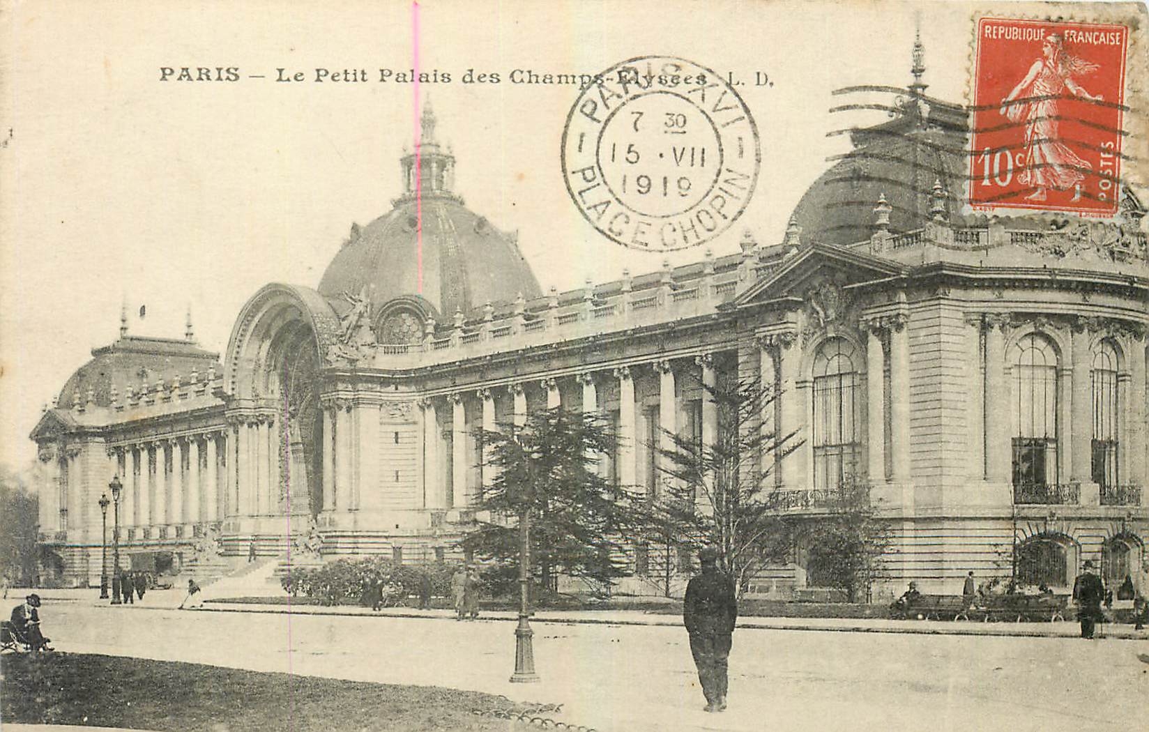 CPA Paris Le Petit Palais des Champs Elysees 