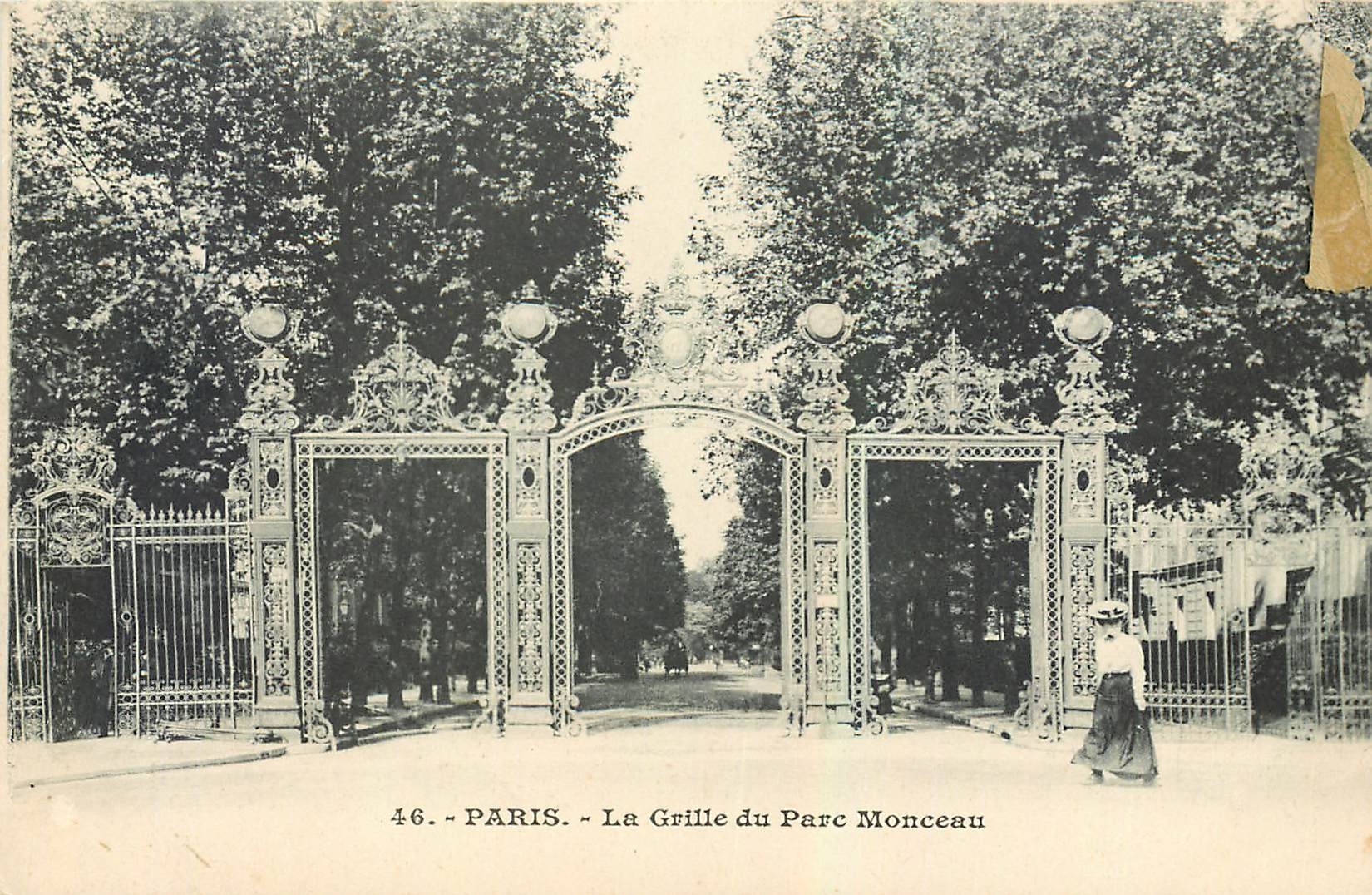 CPA Paris La Grille du Parc Monceau 