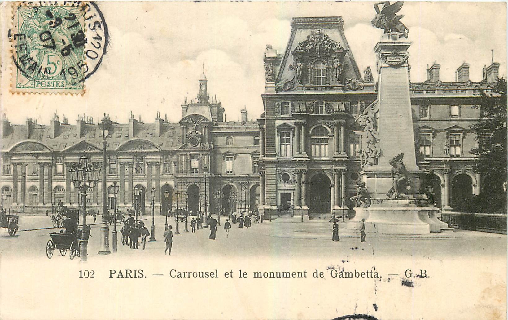 CPA Paris Carrousel et le monument de Gambetta 