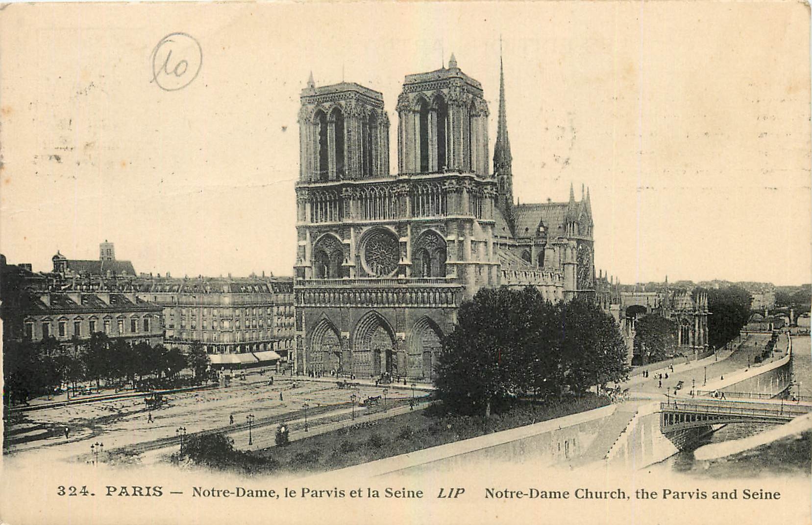 CPA Paris Notre Dame le Parvis et la Seine 