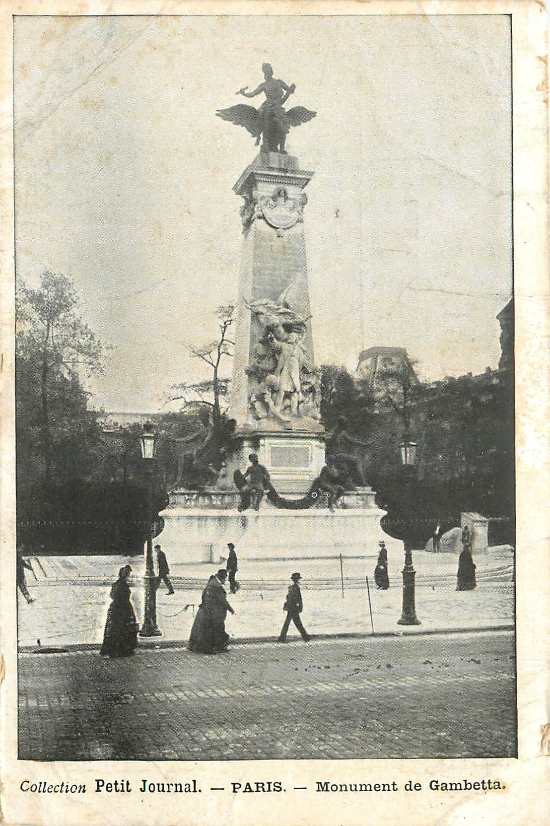 CPA Collection Petit Journal Paris Monument de Gambetta 