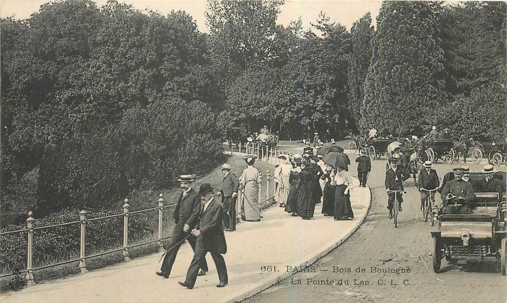 CPA Paris Bois de Boulogne La Pointe du Lac Automobile