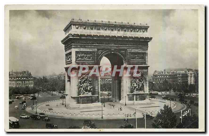 CPA Paris en flanant L'Arc de Triomphe de l'Etoile 