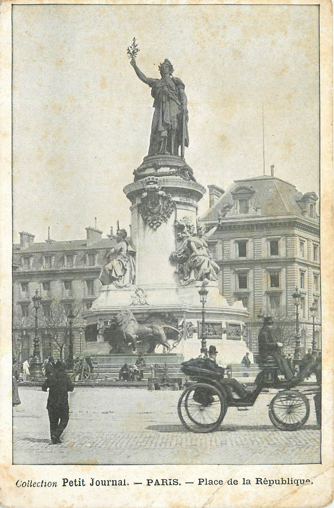 CPA Collection Petit Journal Paris Place de la Republique 