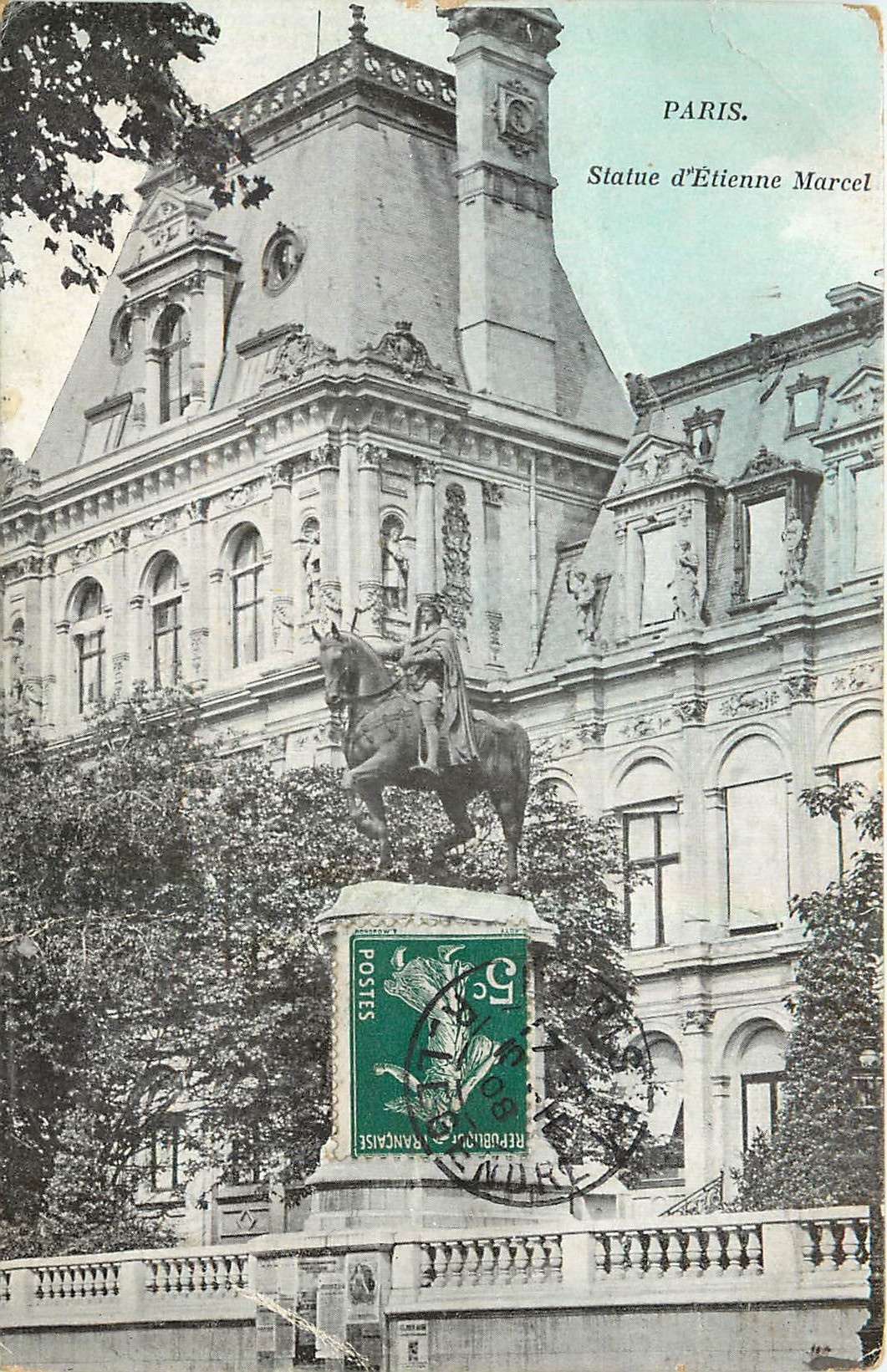 CPA Paris Statue d'Etienne Marcel 