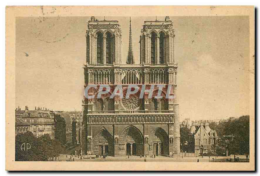 CPA Paris Notre Dame La Facade edifee 