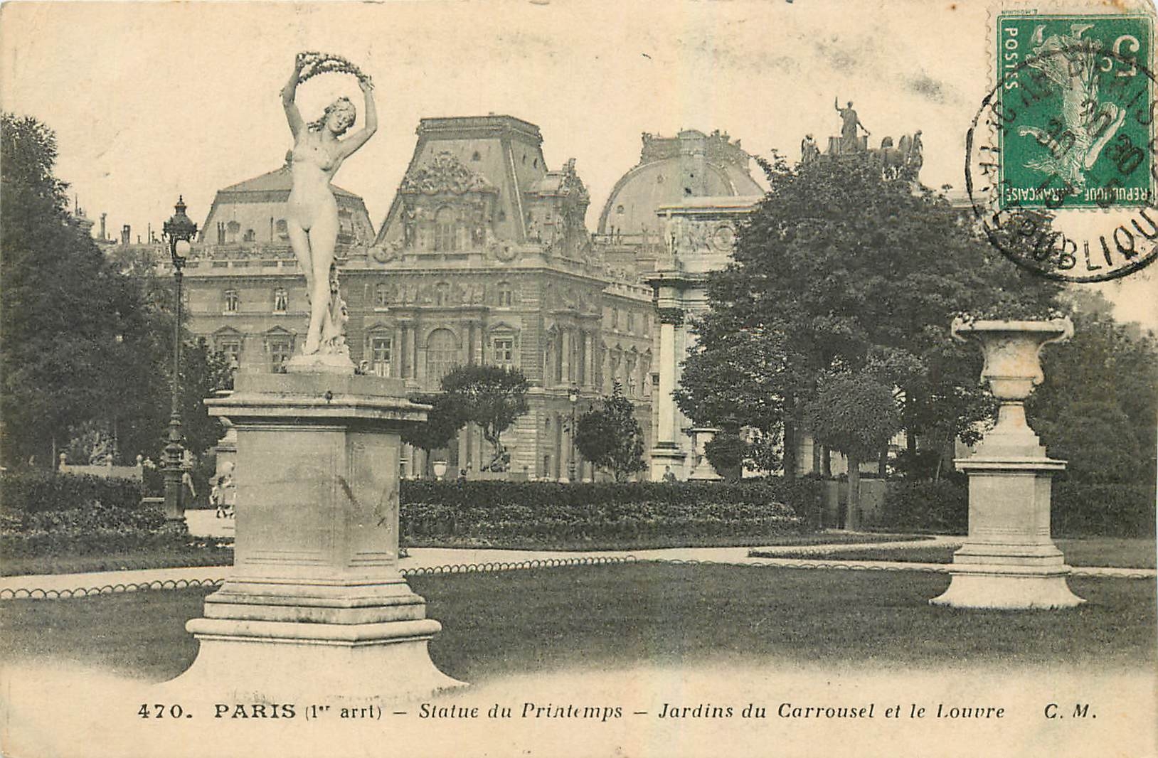 CPA Paris Statue du Printemps Jardins du Carrousel et le Louvre 