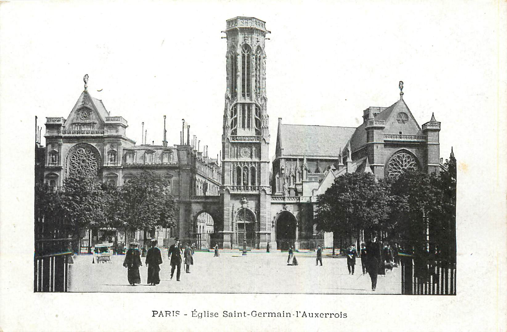 CPA Paris Eglise Saint Germain l'Auxerrois 