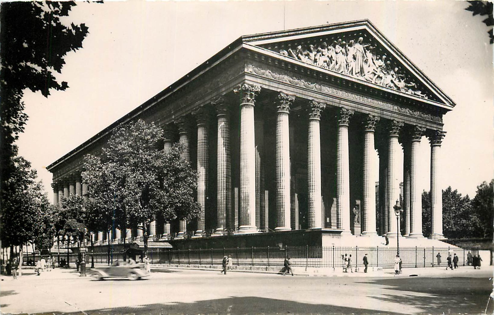CPA Paris Eglise de la Madeleine 
