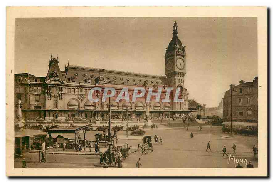 CPA Paris La Gare de Lyon 