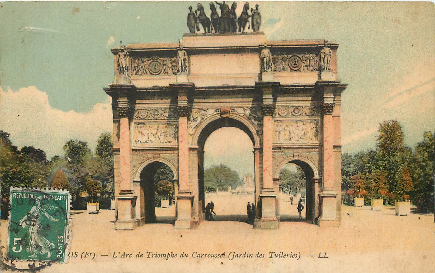 CPA Paris l'Arc de Triomphe de Carrousel Jardin des Tuileries 