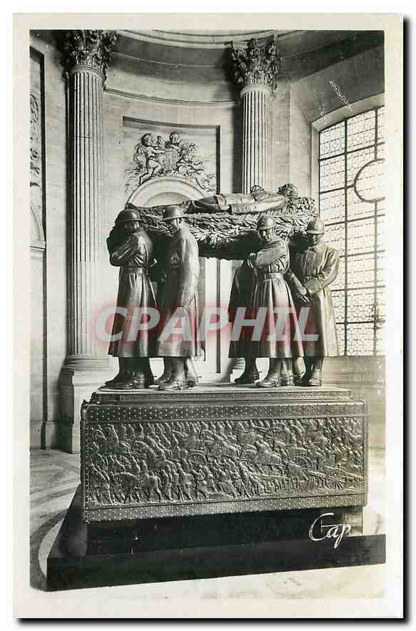 CPA Paris Les Invalides Tombeau du Marechal Foch 