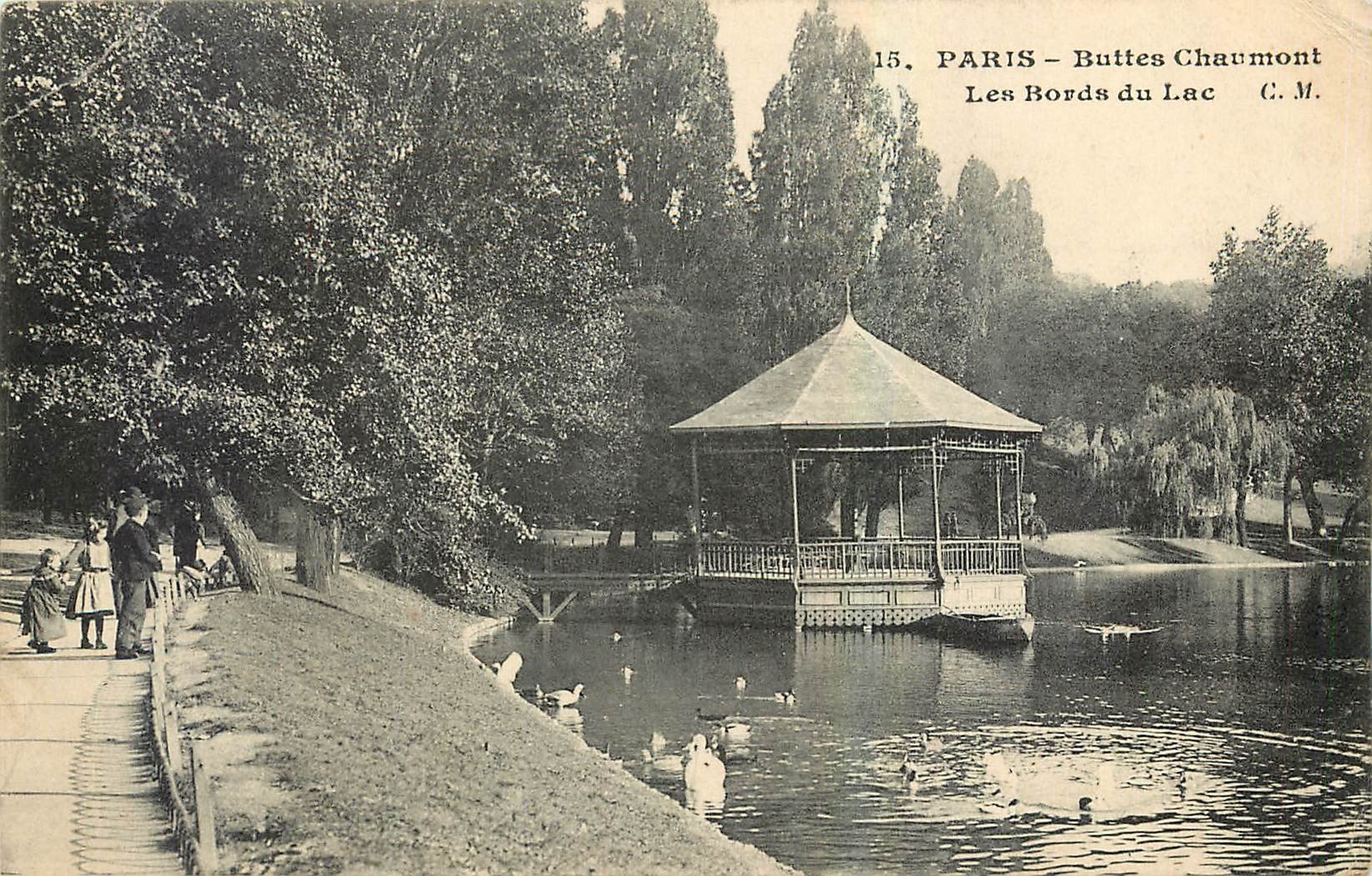 CPA Paris Buttes Chaumont Les Bords du Lac 