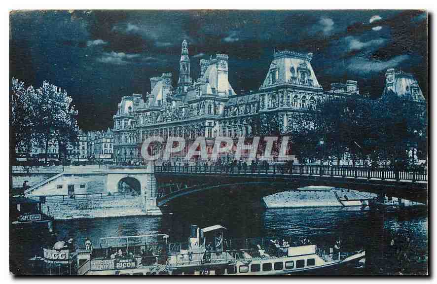 CPA Paris la Nuit l'Hotel de Ville Bateau