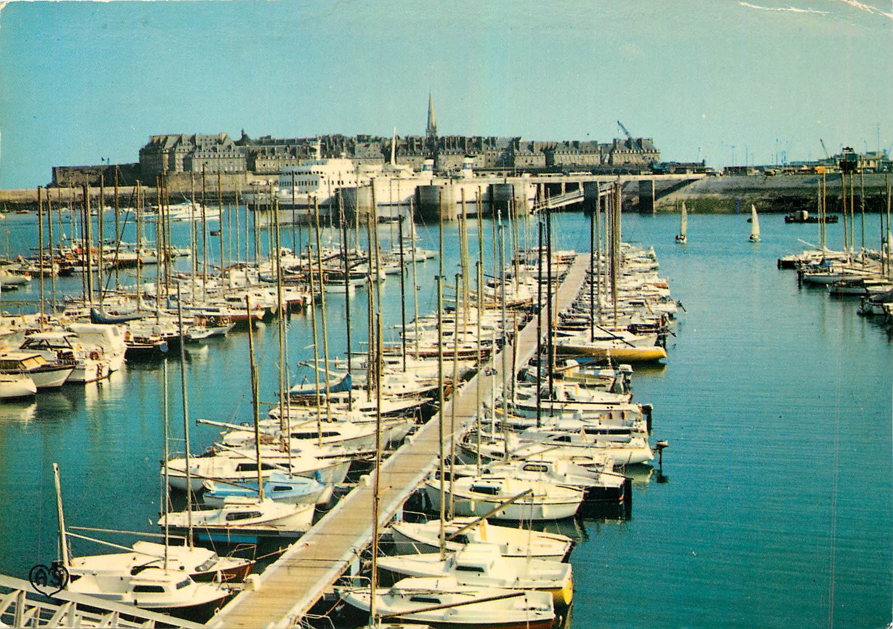 Saint-Malo - Le nouveau port de plaisance — Artaud Frères, éditeurs, n°40