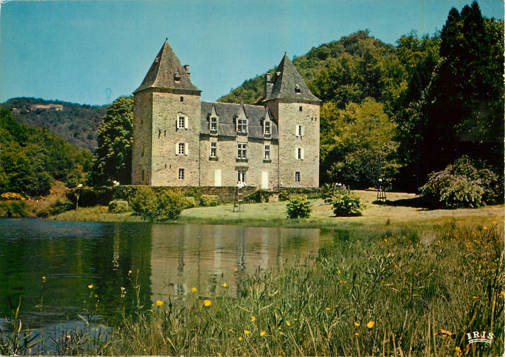 CPM Vallee de la Dordogne Aux environs d'Argentat Correze Le Chateau du Gibanel 