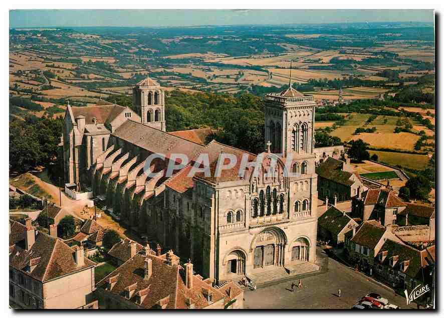 Vézelay (Yonne) — Basilique Sainte-Madeleine et tour Saint-Michel — Édition Valoire, n° H.31.510