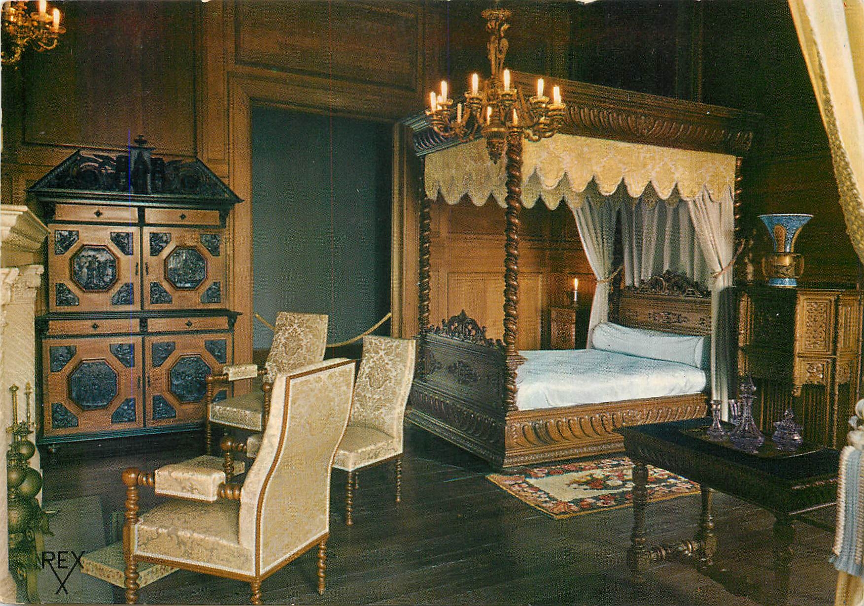 Chambre de la reine Marie-Amélie au Château de Pau — Éditions REX, n°353