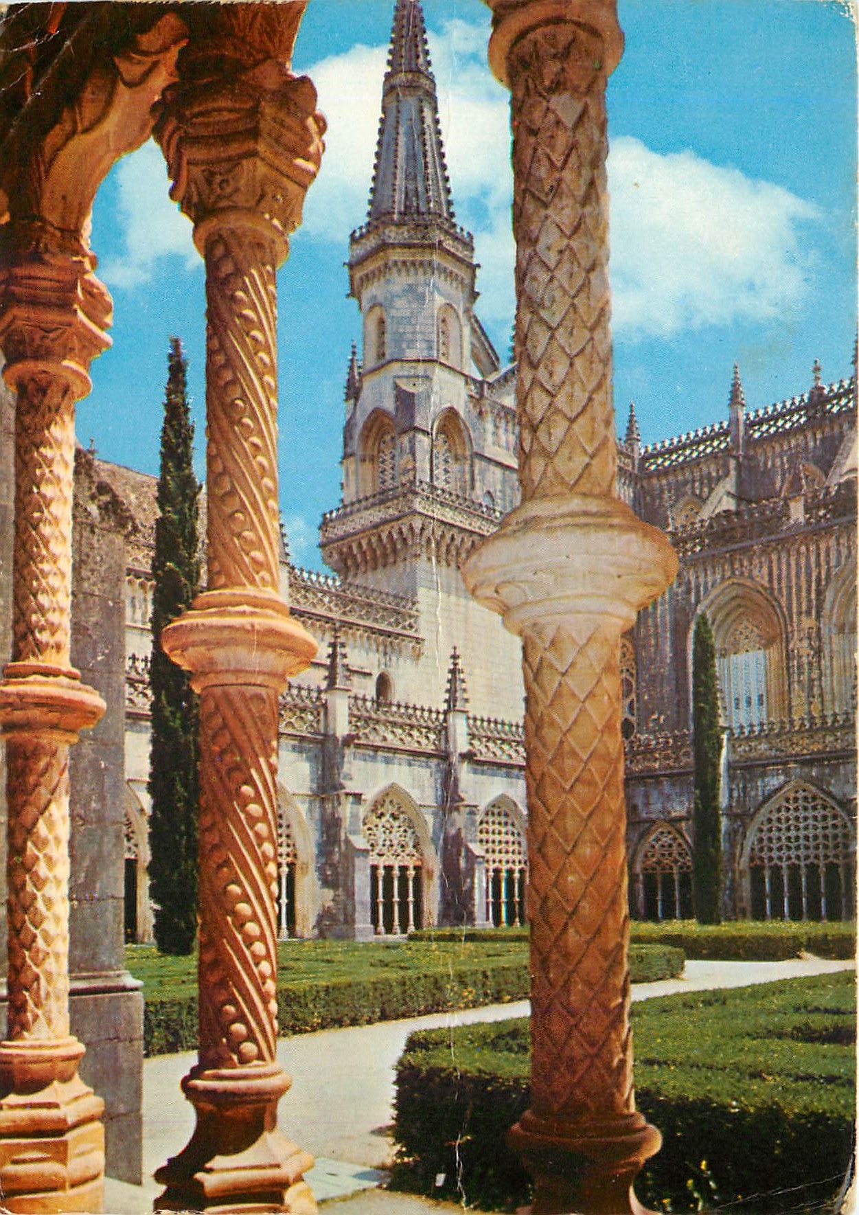 CPM Satalha Portugal Monastere Un aspect du Cloitre Royal 