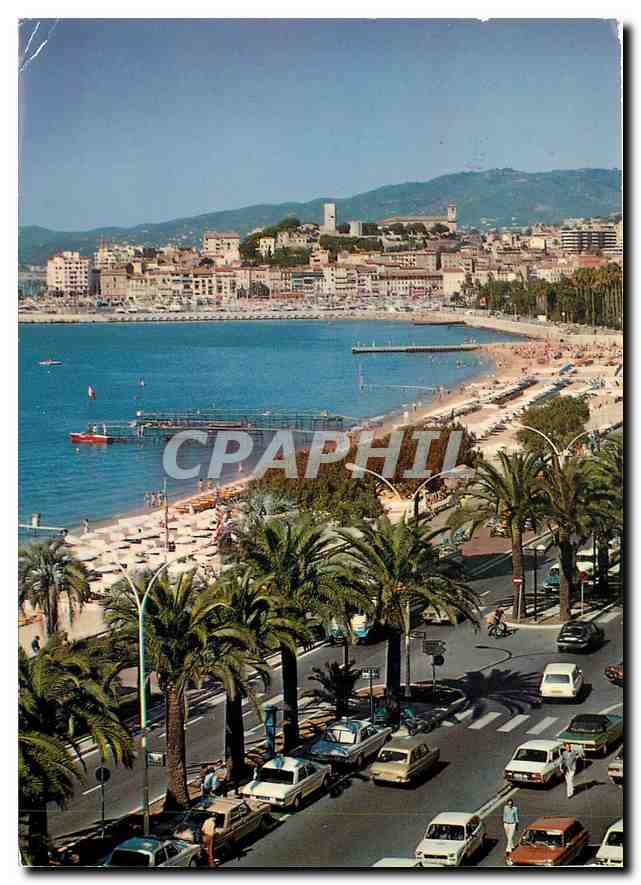 CPM Cannes Vue sur les plages de la Croisette et le Suquet 